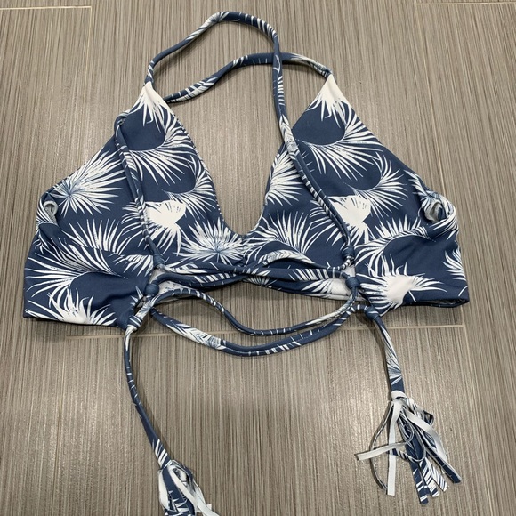 Midori Swim Bikini Top - Picture 2 of 3
